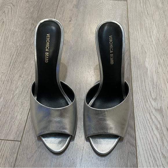 Veronica Beard Mila Sculpted Leather Sandals - Picture 4 of 9